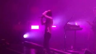 The 1975 London 02 Arena 16/12/16 - Paris