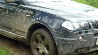 BMW X3 3,0 in mud