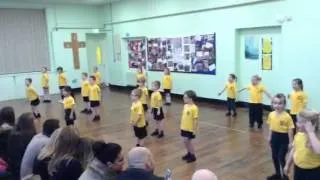 Year 1 Lion King dance