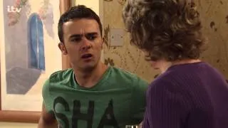 Coronation Street - David Is Confused When The Family Defend Gail