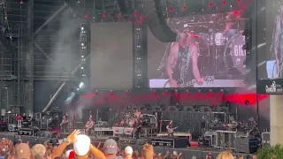 Brantley Gilbert - Kick It in the Sticks (Live) @ Midflorida Credit Union Amphitheater - Tampa, Fl.