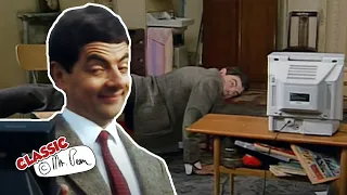 Signal Problems and Stolen Cameras | Mr Bean Full Episodes | Classic Mr Bean