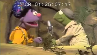 Classic Sesame Street - Kermit News Flash:  Ali Baba & the 40 Thieves