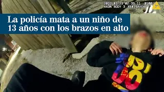 La muerte por la policía de un niño de 13 años con los brazos en alto golpea a EEUU