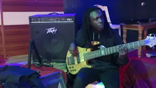 Jehova is your name bass cover by Esi_Babou (Esdras)🎸🎧