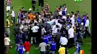 Confusão na final do campeonato carioca 2003