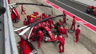 Ferrari pit into the garage. F-1 2017 SUZUKA. nostalgic.