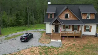 Luxury Airbnb Cabin Tour | Riverfront Cabin W/ Mountain Views & Hot Tub Ellijay Georgia