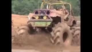 Gerls Off Roading ПРИКОЛ девочки и ГРЯЗЕМЕС Extreme 4x4