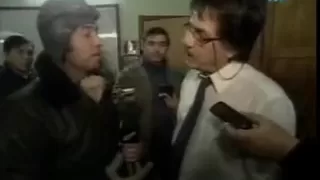 Agresión a Gonzalito de CQC en El Bolson Argentina - Proteste Ya - CQC (Parte 2/2)