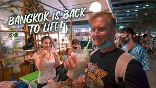 BANGKOK is BACK to Life!!! / CHRISTMAS Special / Street Food Paradise in Thailand