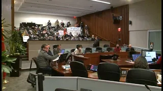 Hamilton budget meeting ends abruptly after protesters fill gallery