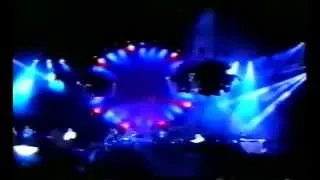 Pink Floyd 1988-06-21 - Live In Versailles Place D´Armes Dogs of War