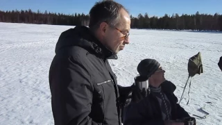 Юра на оз.Пикалево пьет чай.