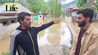 Inundated Kashmir Schools