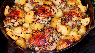 One Pan Garlic Butter Roasted Chicken and Potatoes - Easy Chicken and Potatoes Recipe