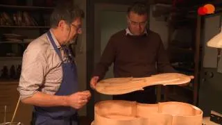 Cello aus über 500 Jahre altem Domholz