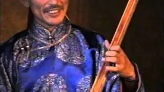 Solo of Sergei Ondar igil, song (höömei/sygyt/kargyraa/kanzip)