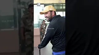 Rohit Sharma Asks Paps, 'Kya Karte Ho Tum Log Itna Photo Leke'😂#shorts #rohitsharma #cricket #viral