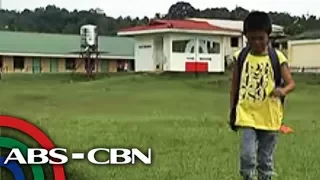 TV Patrol: Mga batang 'bakwit', hinandugan ng mga gamit pang-eskuwela