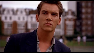 Jonathan Rhys Meyers|Alejandro