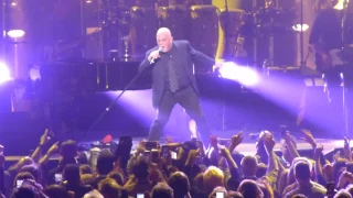 It's Still Rock and Roll to Me : Billy  Joel  at  Madison  Square  Garden  mon/ nov/21/2016