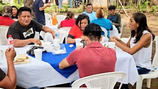 MARVIN quería que KEYLI se sentara con él a comer pero aquí manda WILDER no el