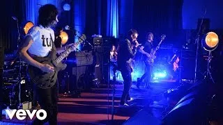 Kasabian - Goodbye Kiss in the Live Lounge