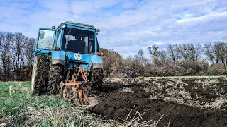 Пахота ПЛН 3-35, много соломы, туман, большая груда,МТЗ-80 Турбо, МТЗ-80, Сегон 2020