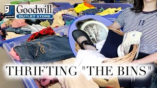 Pay Per Pound Goodwill Outlet Haul + Try On | What $15 Got Me!