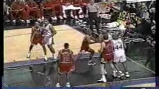 Allen Iverson Classic Crossover on MJ GAME HIGHLIGHT 96/97
