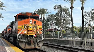 Railfaning at Fullerton 2-25-24 with many horn shows, bnsf rare power, and overall awesomeness.￼