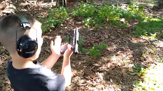 Smith and Wesson 22 vs six year old
