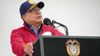 Presidente Petro desde el colegio donde se graduó en 1976, San Juan Bautista de La Salle, Zipaquirá