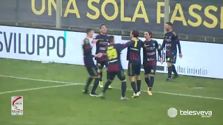 +++FESTEGGIA IL GOL DEL PARI CON UN BRUTTO GESTO: ESPULSO CECCARELLI IN VITERBESE-PICERNO+++