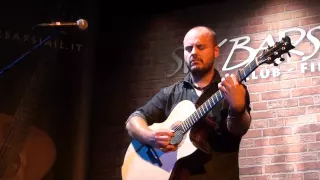 Andy Mckee - "For My Father" (original) - Live @ Six Bars Jail, May 29th, 2015