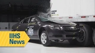 Most underride guards fail to stop deadly crashes - IIHS news