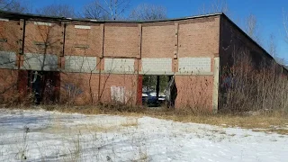 Walking Inside Abandoned Roundhouse Train Garage & Massive Saw