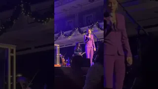 Jennifer Nettles singing “O Holy Night” and “Hallelujah”