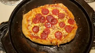 making pizza with  just flour