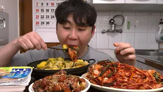 쌩지에 카레밥 소세지야채볶음! 쌩지 허천나게 먹는건 유튜브 1등 아삭아삭! 오늘 담은거 시장에서 공수! 먹방MUKBANG