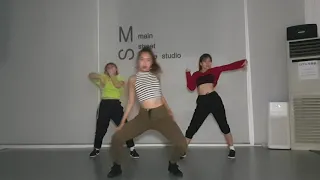 Machika - J.Blavin, Jeon, Anitta Ara Choreography