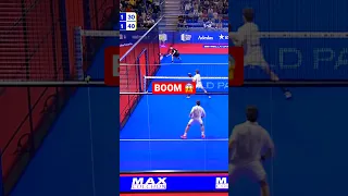 😱 IMPOSSIBLE PADEL TRICK BY YANGUAS - the4Set