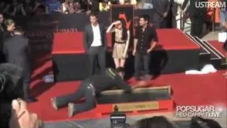 Kristen Stewart, Robert Patinson & Taylor Lautner Add Handprints to the Walk of Fame!