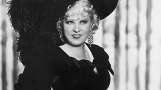 Mae West speaking at UCLA 5/12/1971