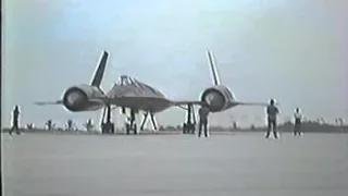 SR-71 NightTime Takeoff - 19Sept1984 - Harold Michell #42B