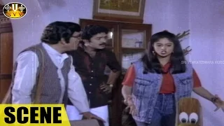 Comedy Scene Between Nadhiya & Rao Gopal Rao || Vintha Dongalu Movie