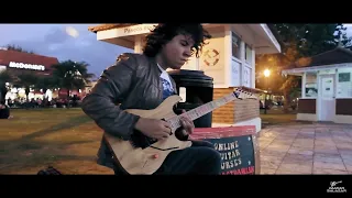 Still Got The Blues - AWESOME VERSION - Damian Salazar - (Gary Moore Guitar Cover) - ON THE STREET