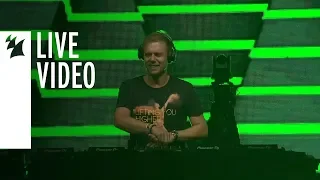 Armin van Buuren feat. Candace Sosa - Runaway [Live at A State Of Trance 900, Mexico]