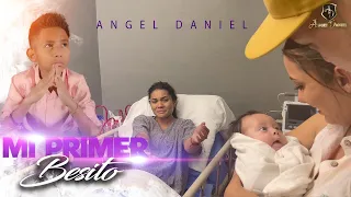 Angel Daniel - Mi primer besito  (Official Video)